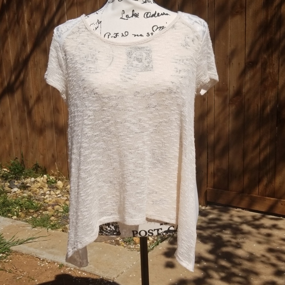 J. Roberts top size Small